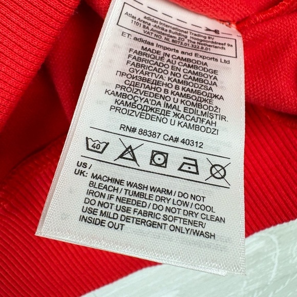 NWT ADIDAS Originals Beckenbaur Vivid Red Track Jacket Size Medium - Picture 13 of 13